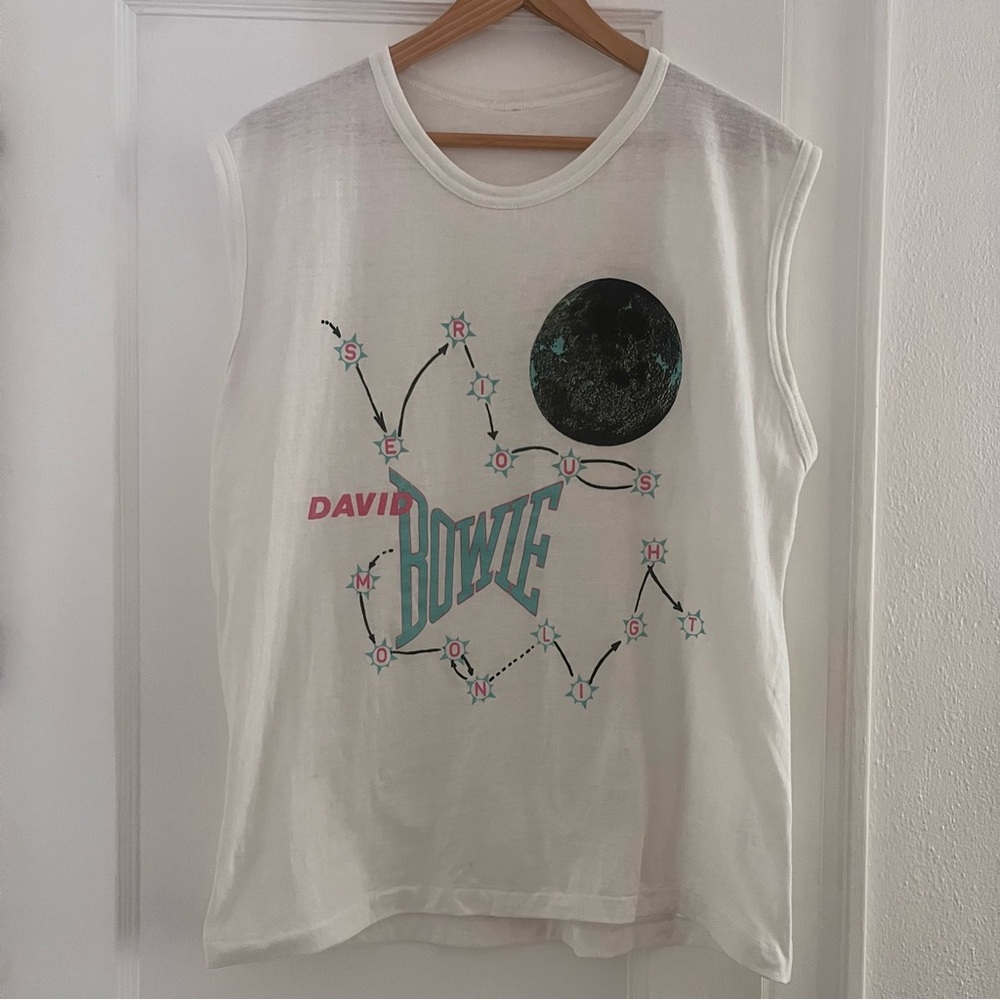 Vintage David Bowie GLOW IN THE DARK tank! Serious Moonlight!